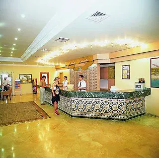 מלון Intourist Club Belek 5*