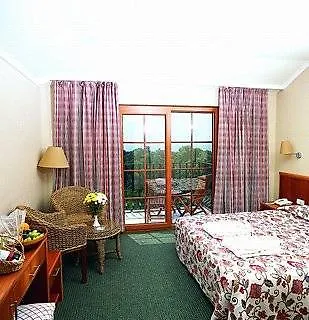 Intourist Club Belek Otel 5*
